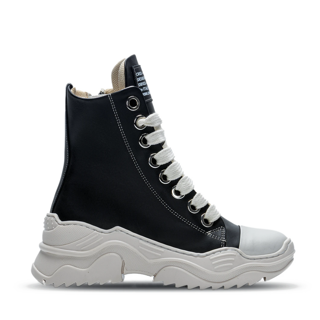 REBEL HIGH–Cuir