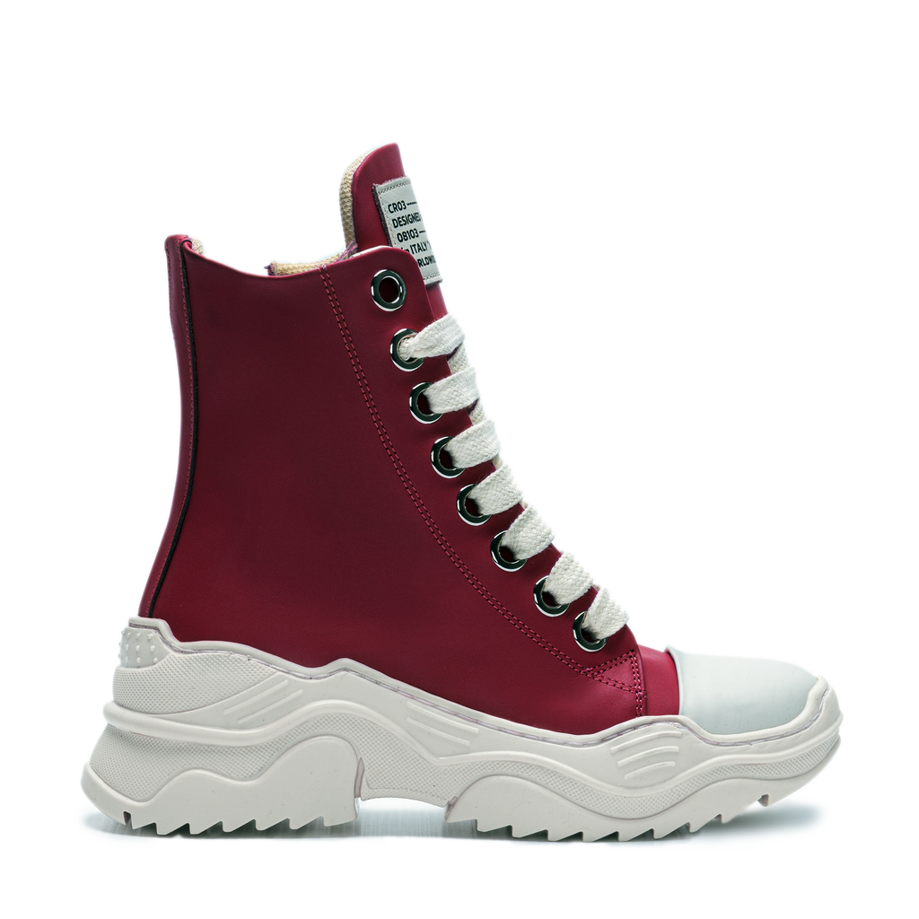 REBEL HIGH–Cuir