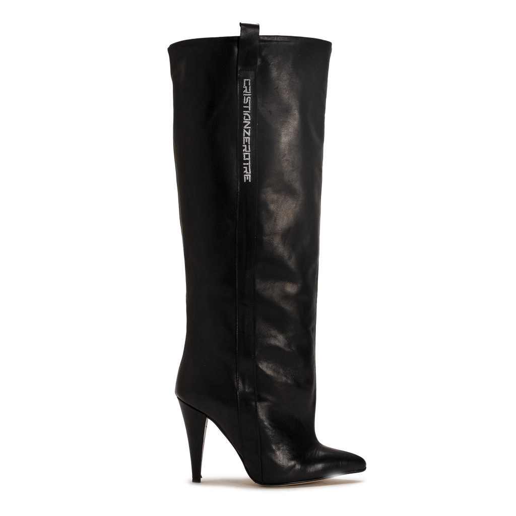 STORM – Medium Black Boot