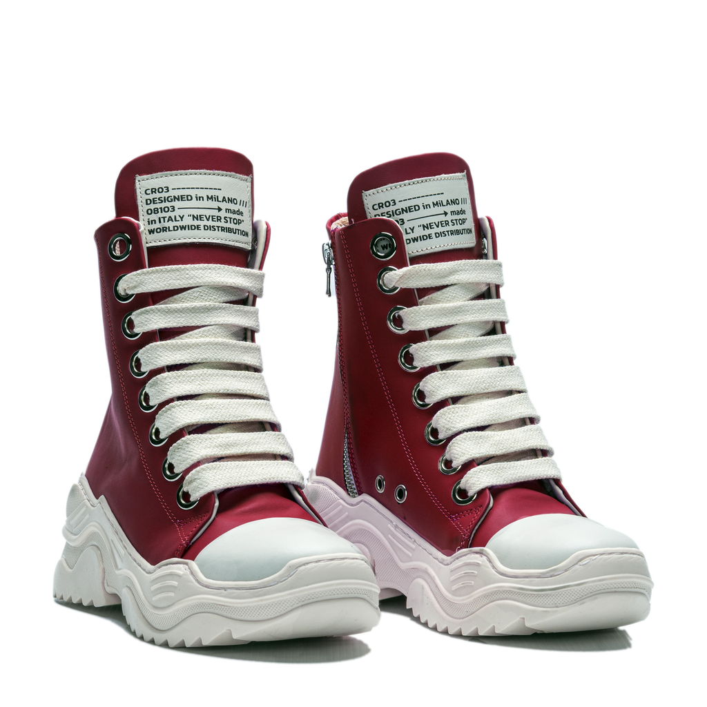 REBEL HIGH–Cuir