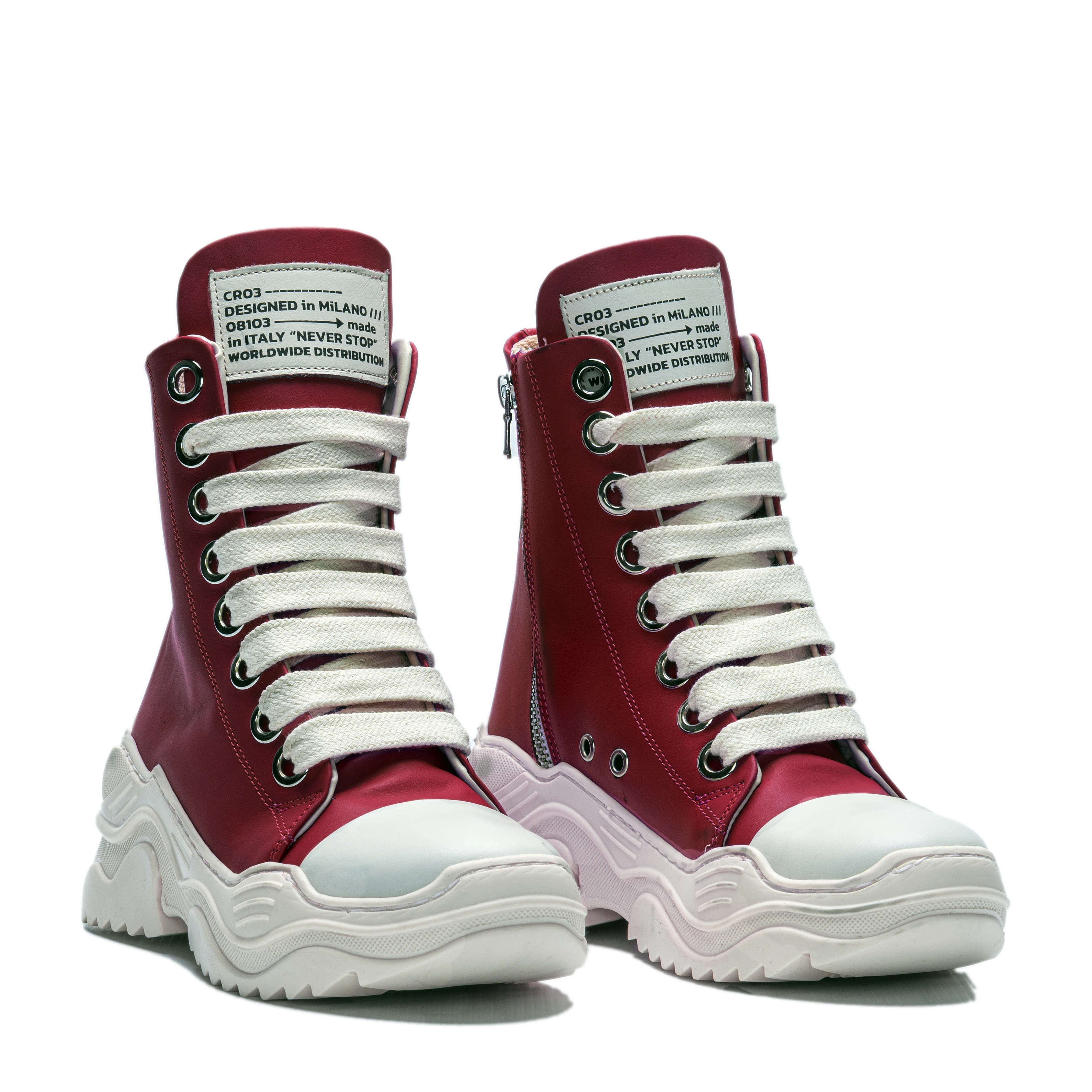 REBEL HIGH–Cuir