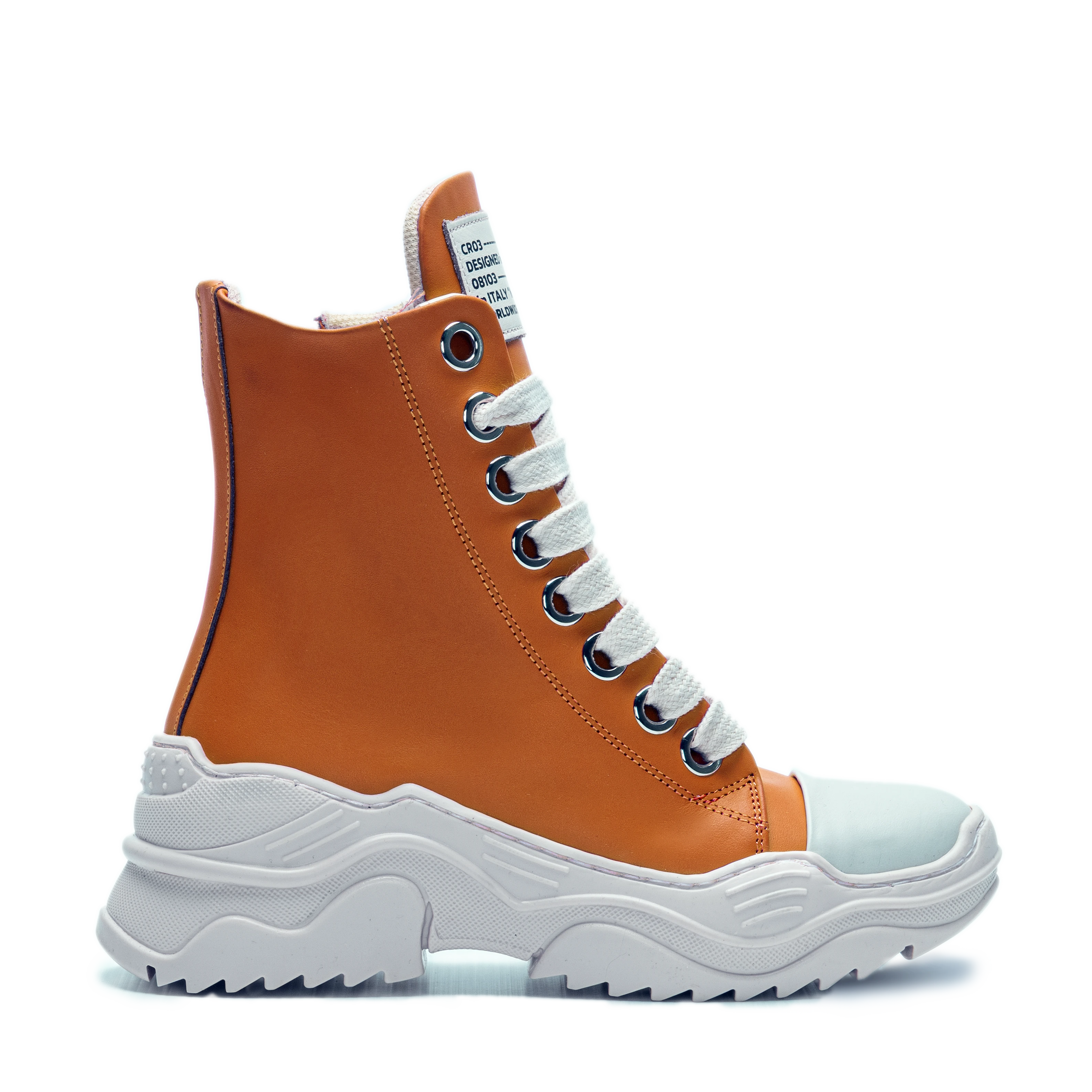 REBEL HIGH–Cuir
