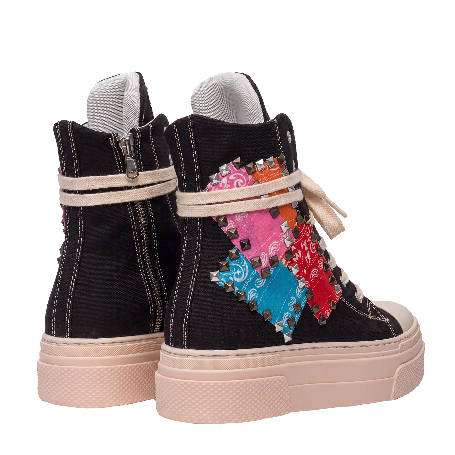 CALIPSO 300 - Canvas Bandana Studs