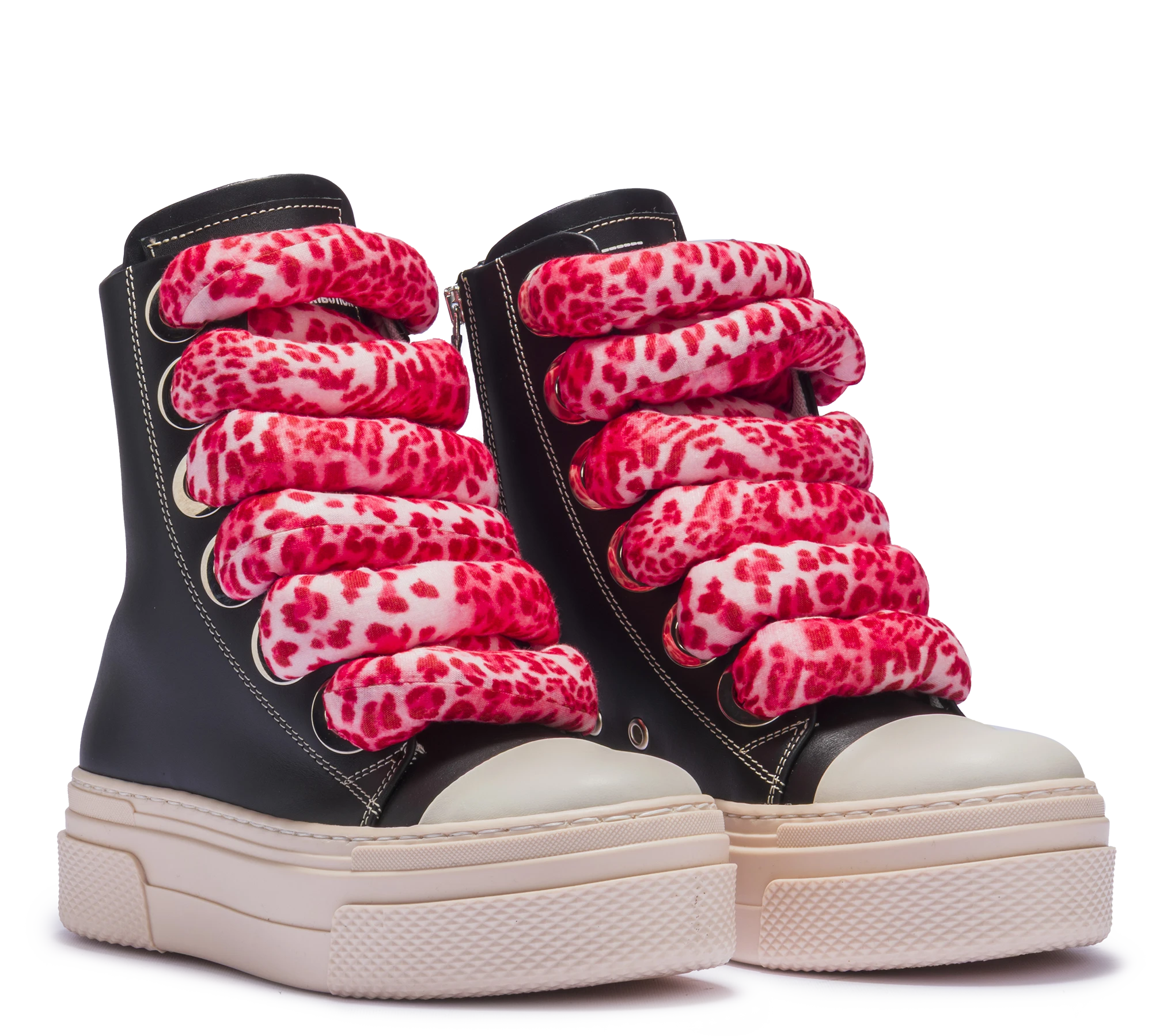 CALIPSO_PinkLeopardEdition-1.webp
