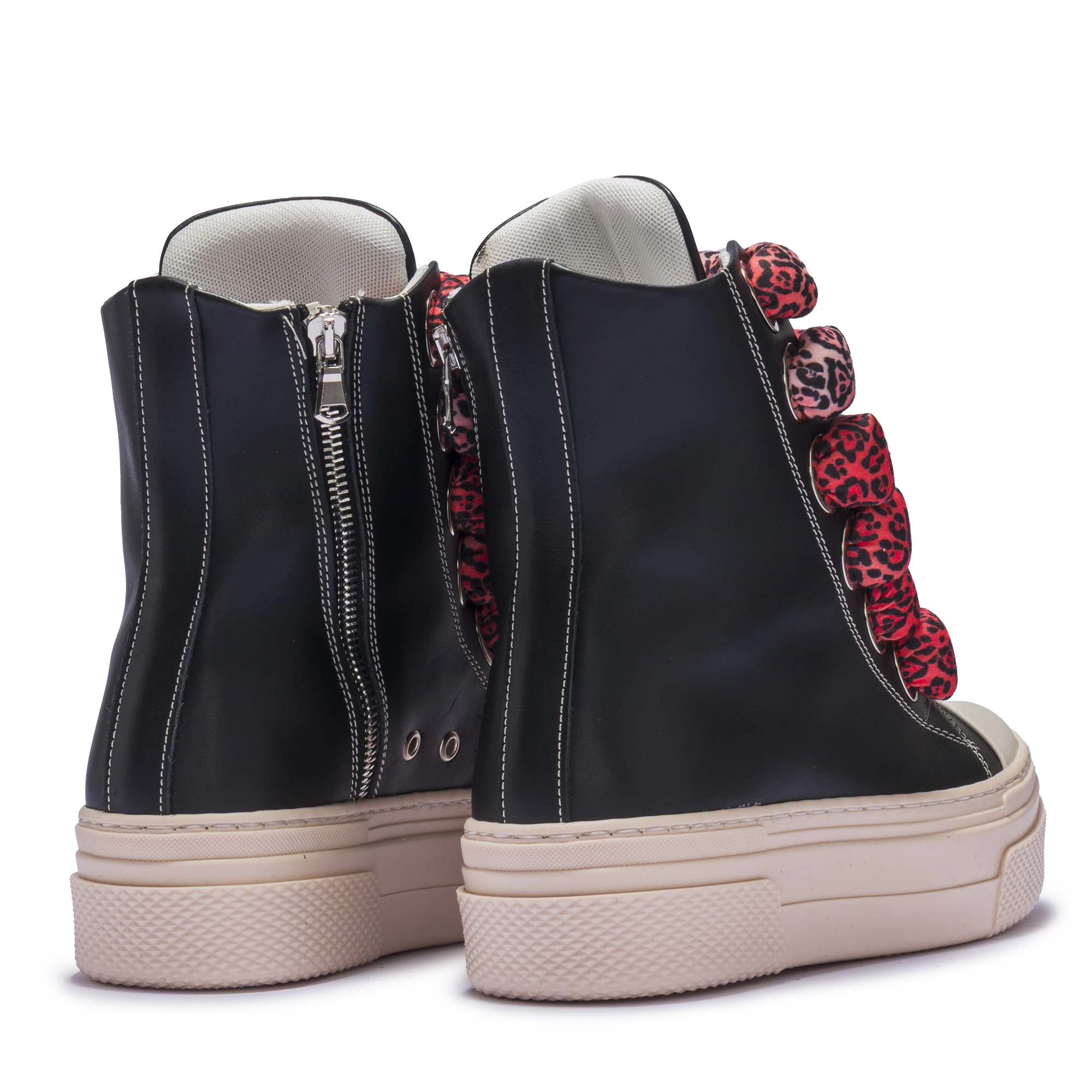 CALIPSO – Zwart suède