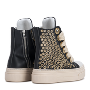 CALIPSO 300 – Gilded Eyelets