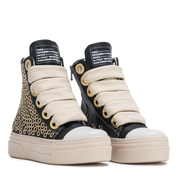 CALIPSO 300 – Gilded Eyelets