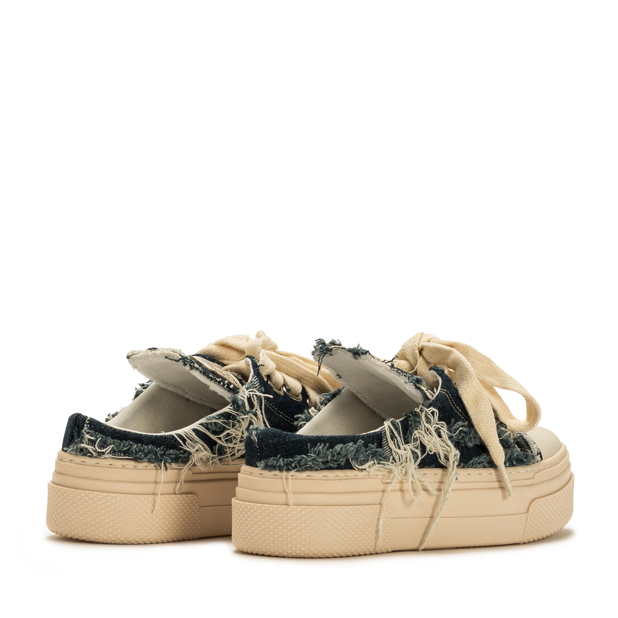 SABOT CR03–Bleu Détruit