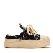 SABOT CR03 – Destroyed Black