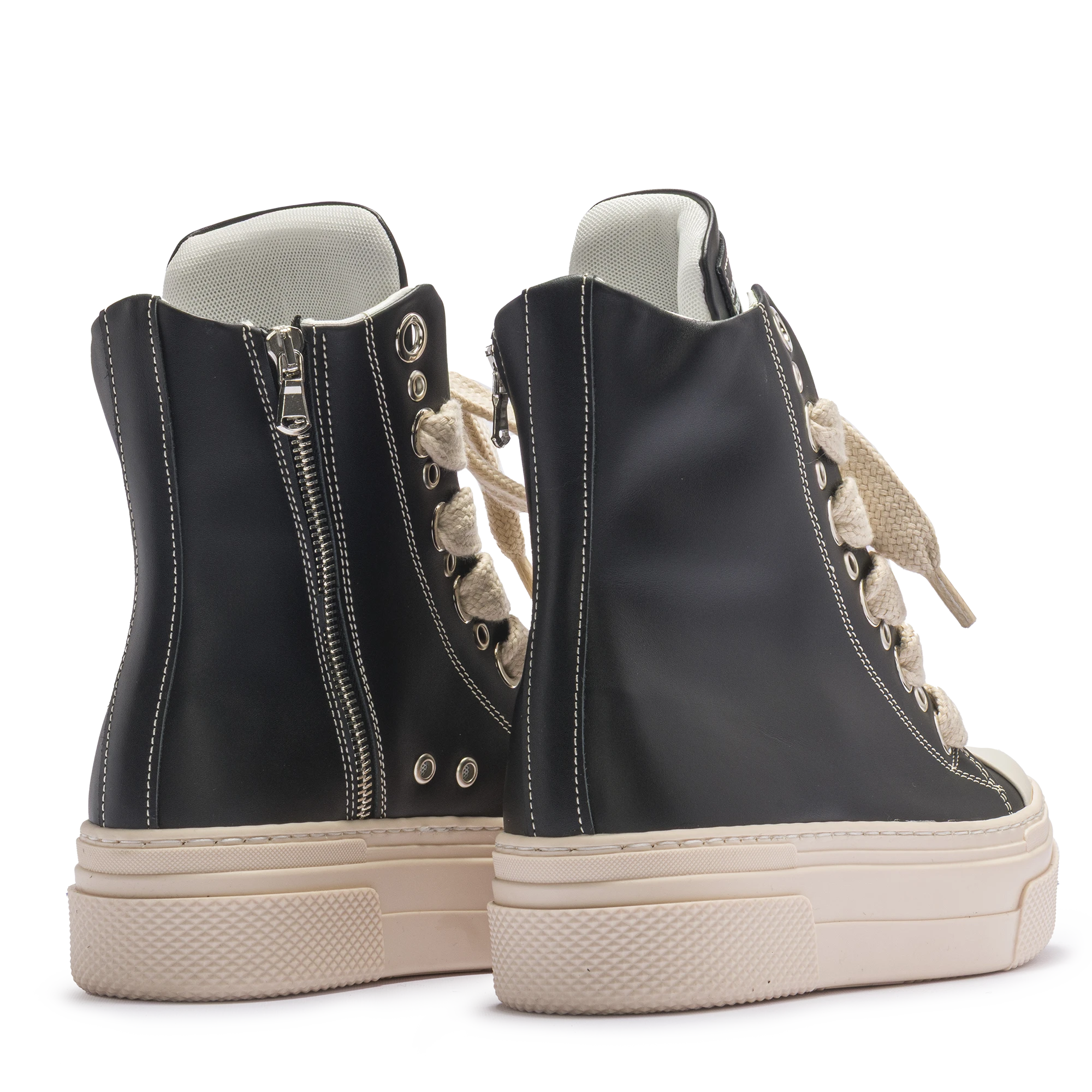 CALIPSO 300 – Double Eyelet Edition