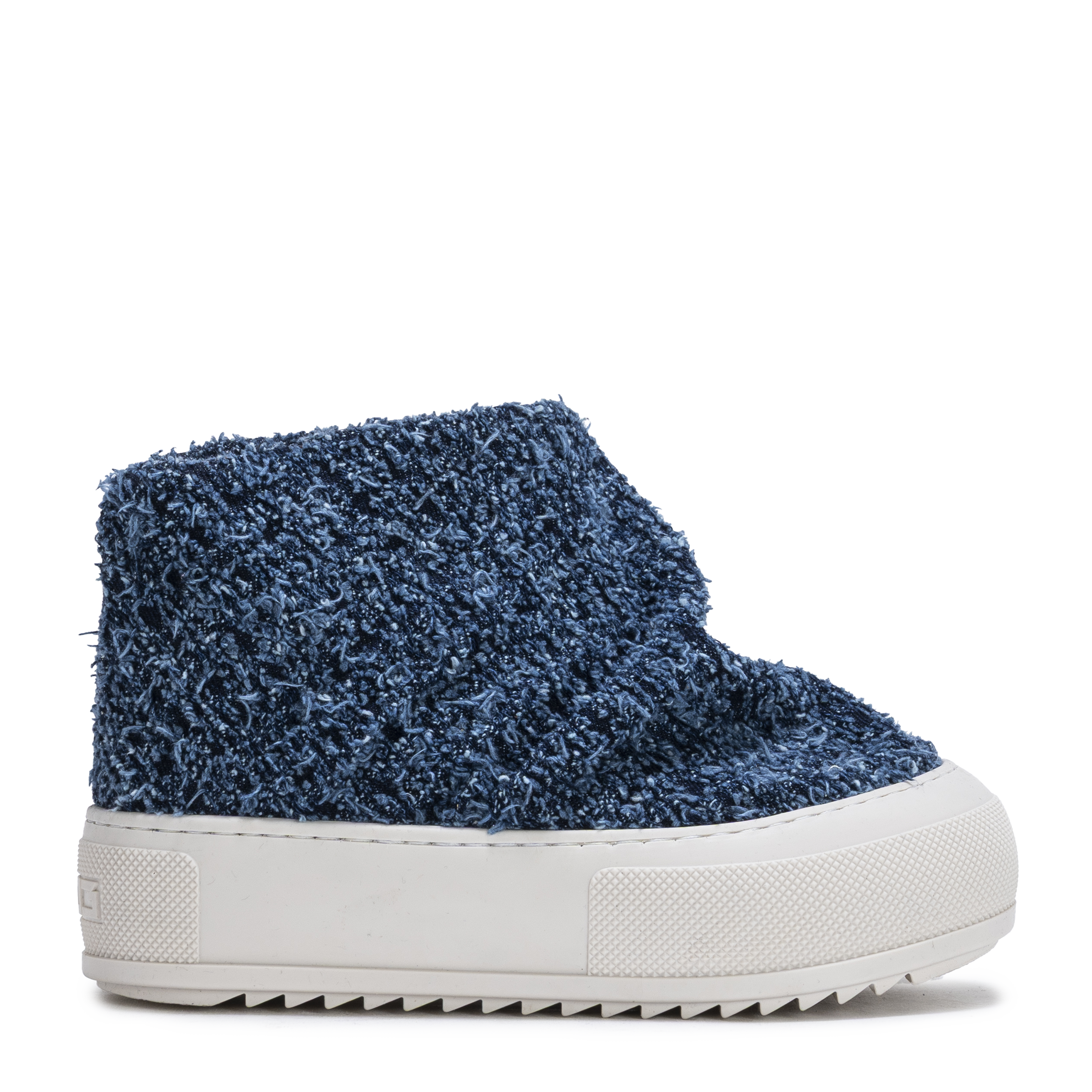 CLOUD – Textured Blue