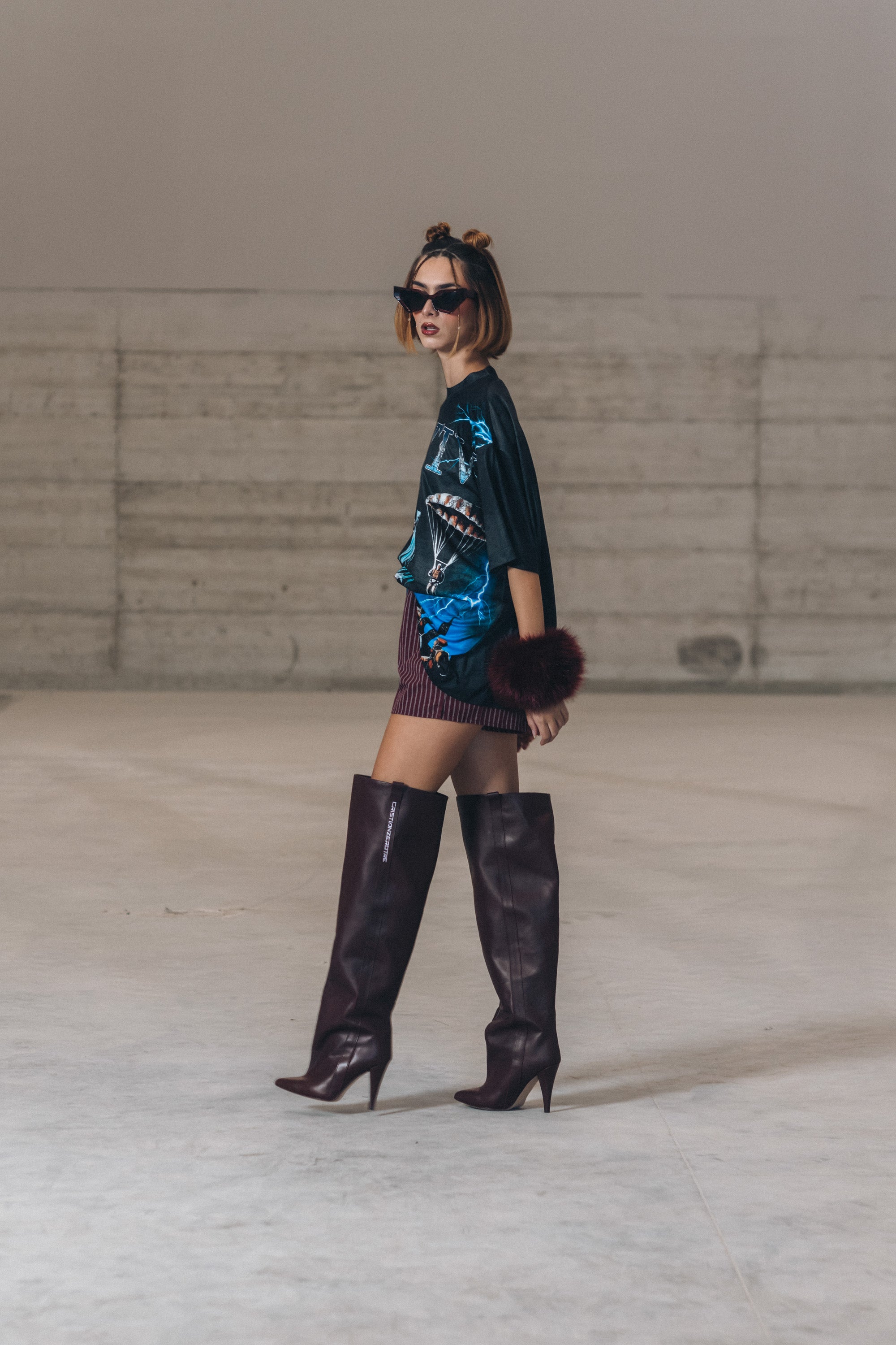 SET - Tee and High Boot