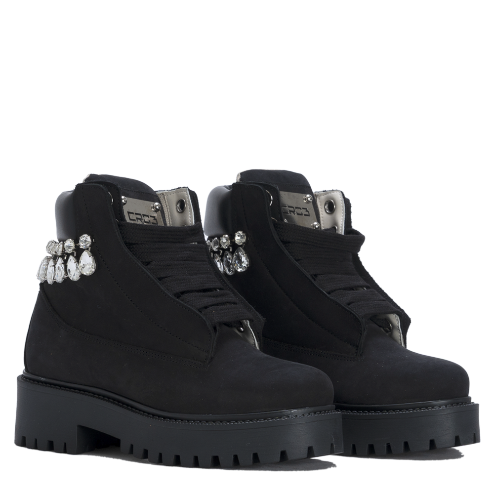 STARBOOT CUSTOM – Black Crystal Force