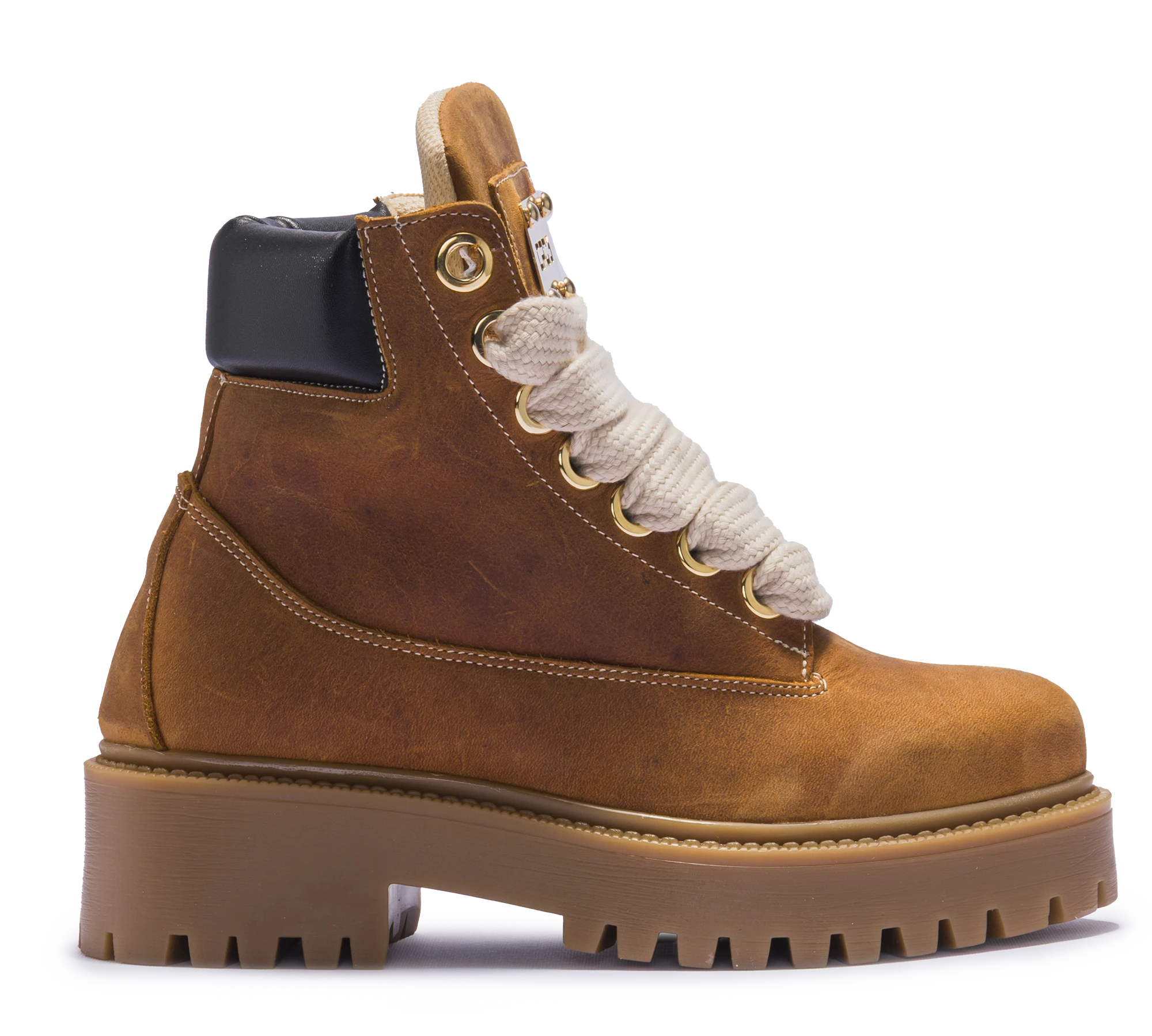 STARBOOT_CaramelNubuck.webp
