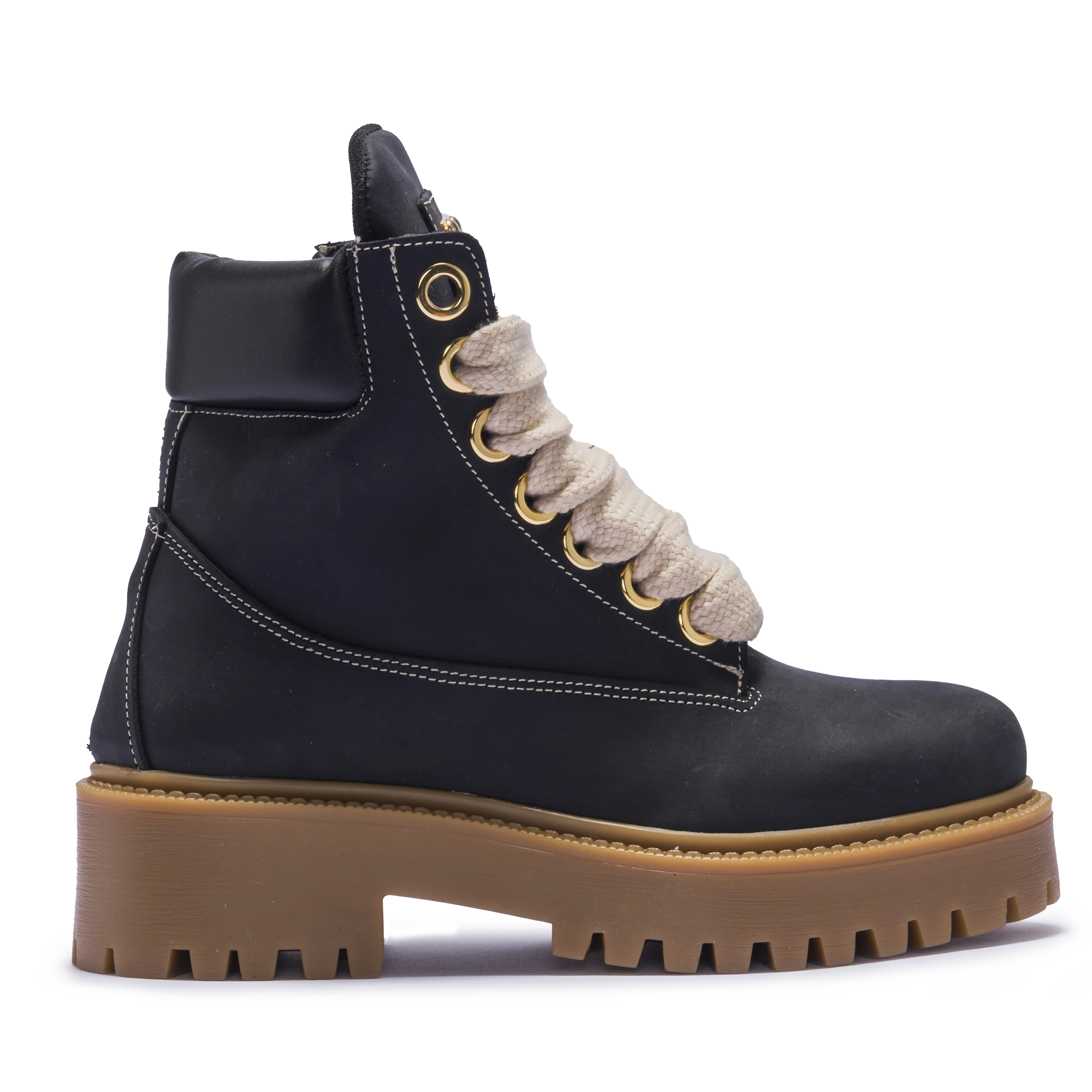 STARBOOT_DarkBlack-1Nubuck_48a76fa8-2759-4309-9aff-e81843b4a435.webp