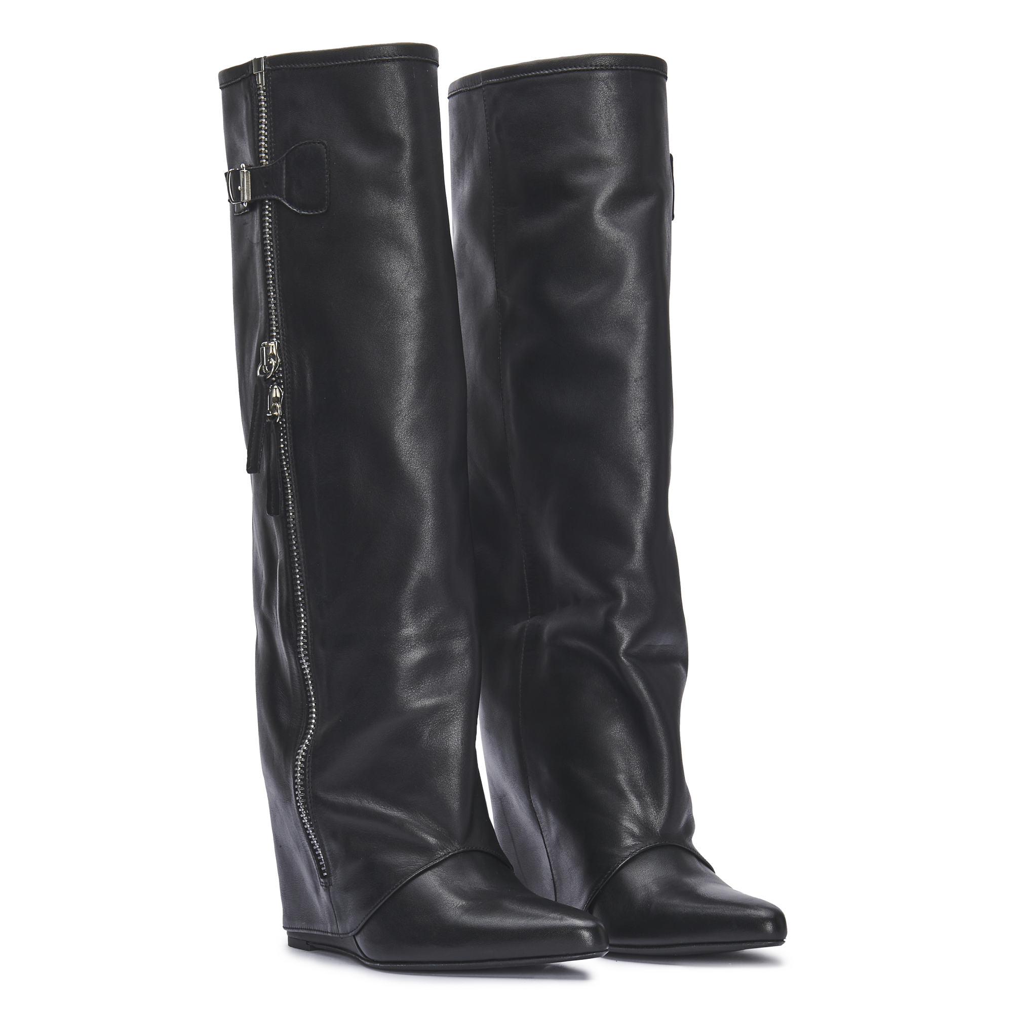 VELAR – Black Leather