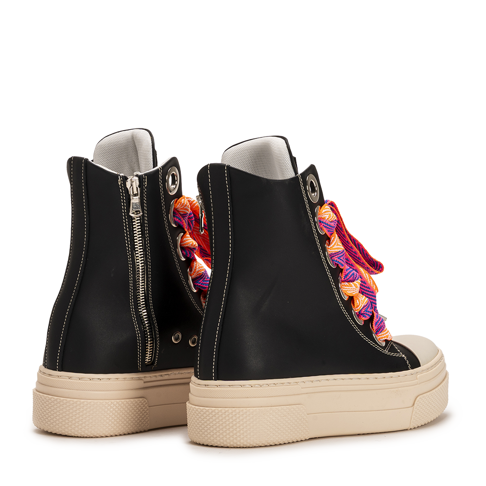 CALIPSO 300–Lacets Noirs Orange Fluo