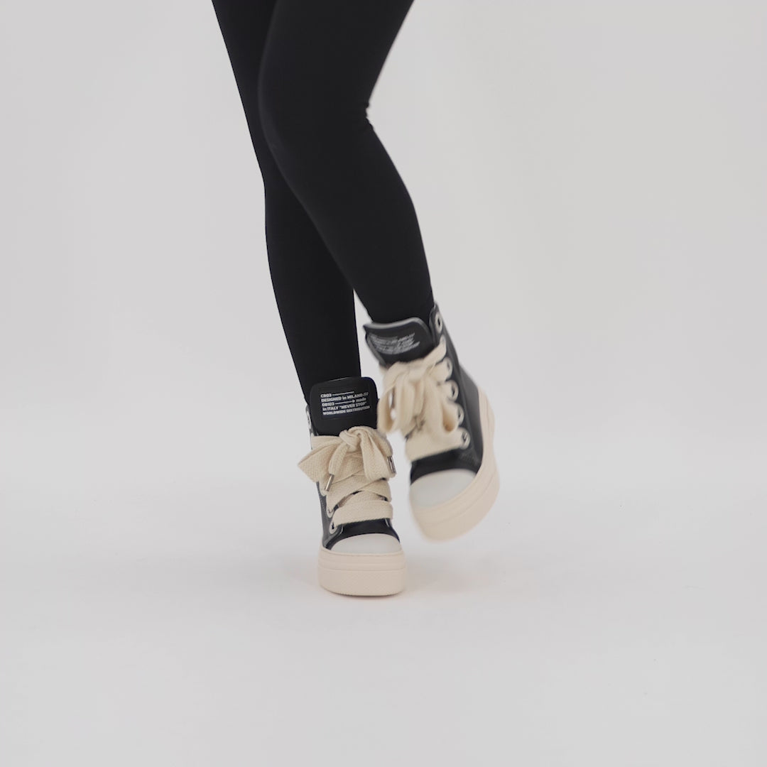 CALIPSO 300 – Zwart leer